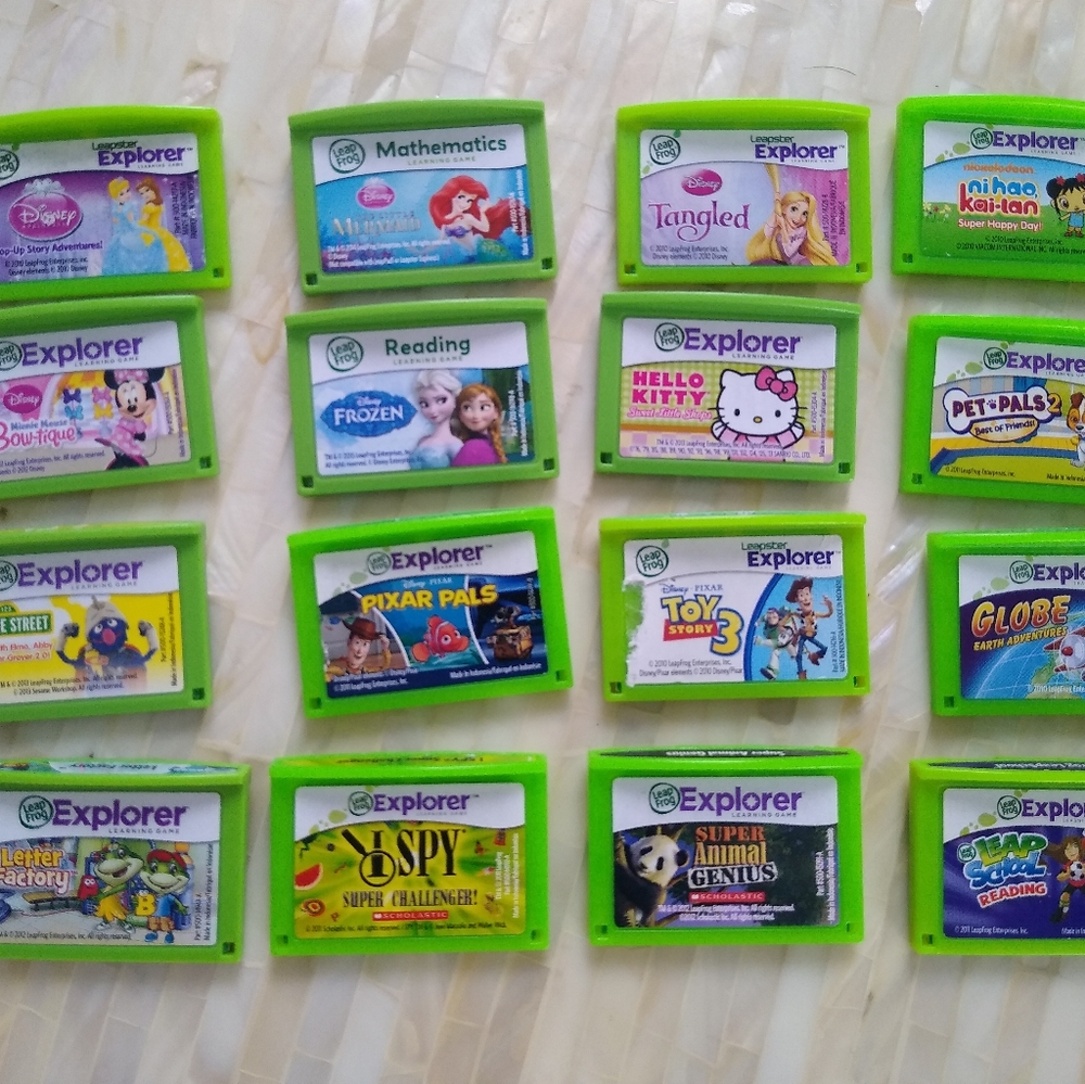 Leap Frog LeapPad Games & Case Bundle